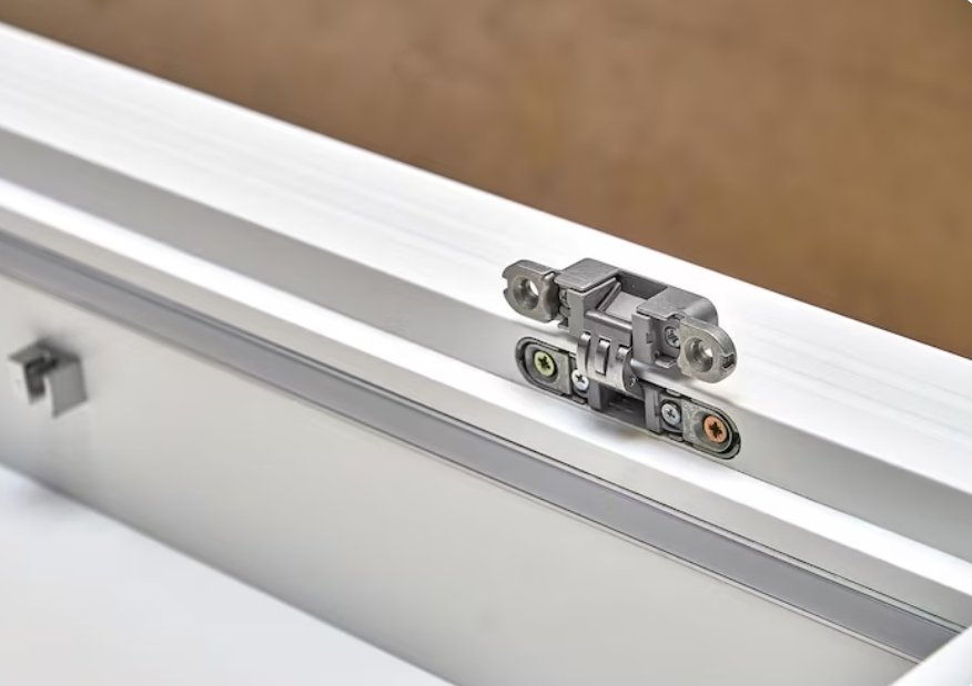 L-shaped wire enhances corner stability for modern furniture