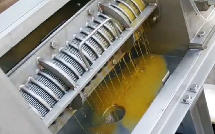 Precise Curved Filtration in Juice Processing