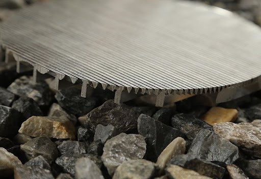 Wadge Wire Screen Made of Customized V-Shaped Profile Wire