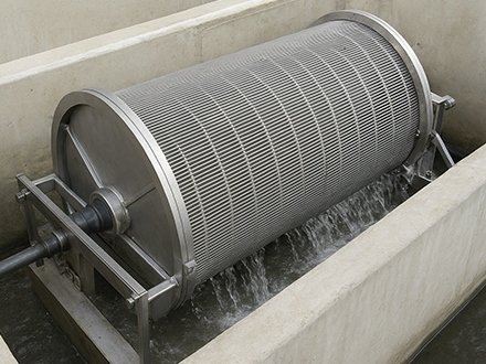 customized V-shaped wedge wires in the industrial filtration area